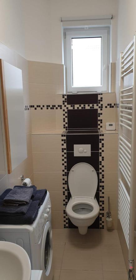 Monika'S Apartment Karlovy Vary Ngoại thất bức ảnh